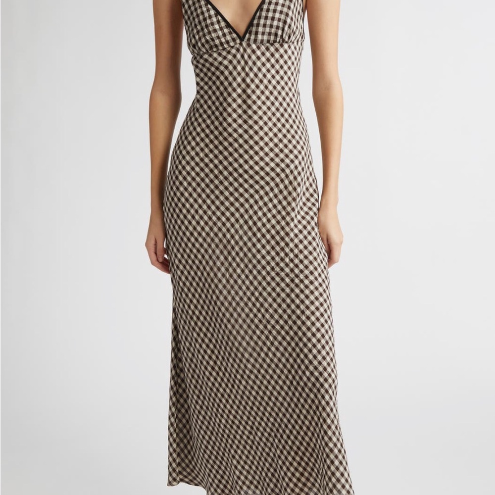 Elegant Checkered Maxi Dress